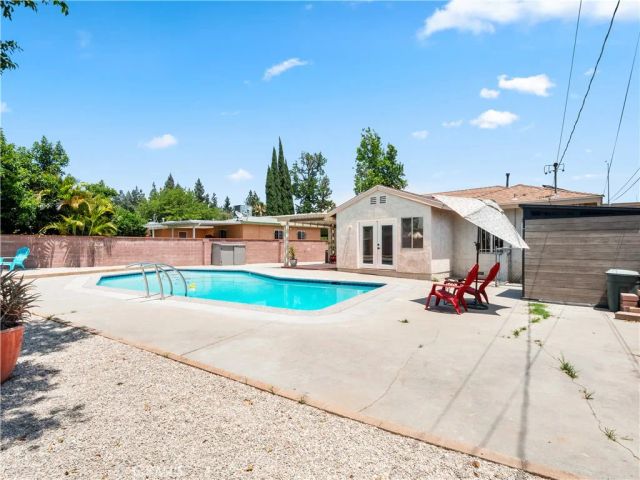 10521 Blucher, Granada Hills, CA 91344