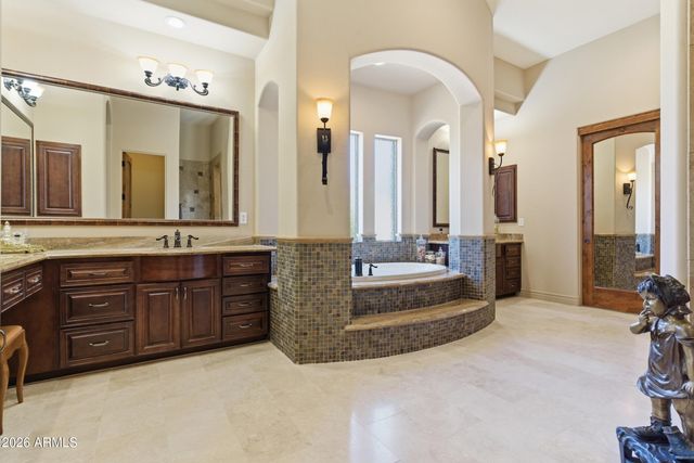 5342 S SAN SEBASTIAN Place, Chandler, AZ 85249