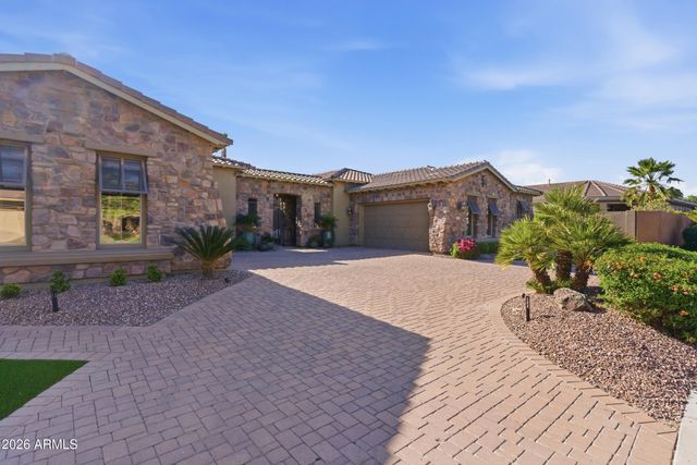 5342 S SAN SEBASTIAN Place, Chandler, AZ 85249