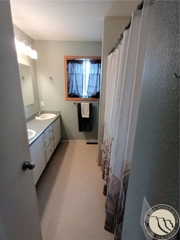 1204 Gardenia Drive, Billings, MT 59105