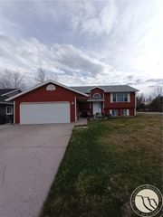 1204 Gardenia Drive, Billings, MT 59105