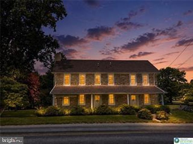 3590 DRIFTING DR, Hellertown, PA 18055
