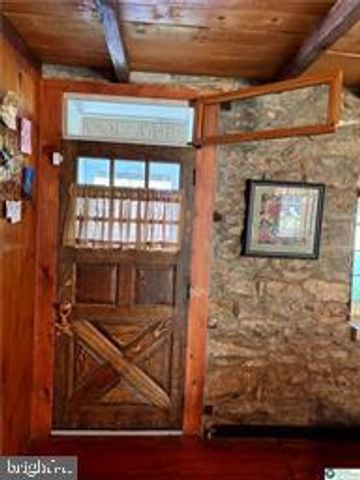 3590 DRIFTING DR, Hellertown, PA 18055