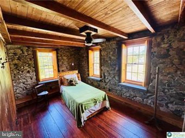 3590 DRIFTING DR, Hellertown, PA 18055