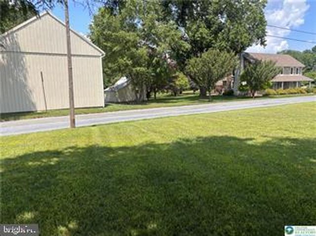 3590 DRIFTING DR, Hellertown, PA 18055