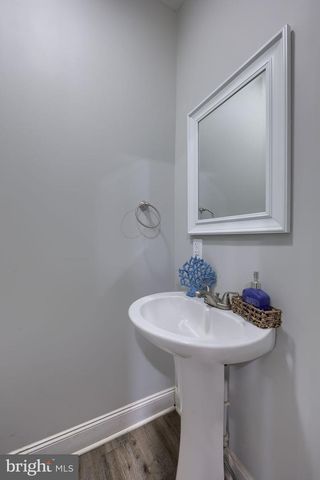 332 PERRY ST, Columbia, PA 17512