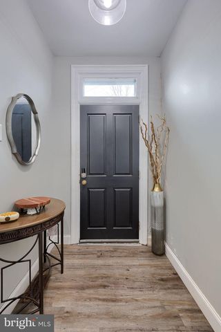 332 PERRY ST, Columbia, PA 17512