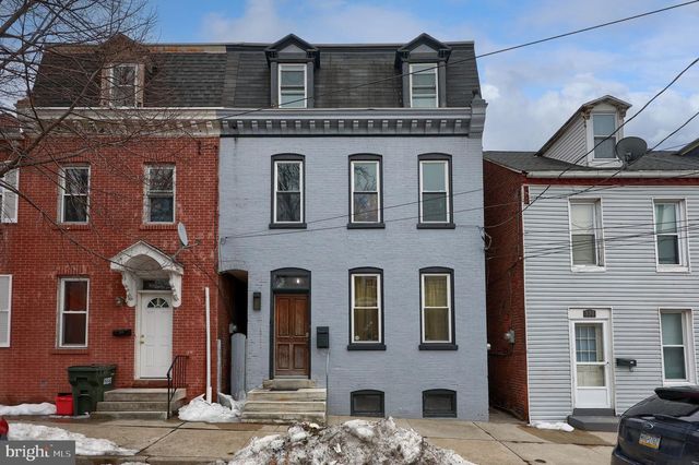 332 PERRY ST, Columbia, PA 17512