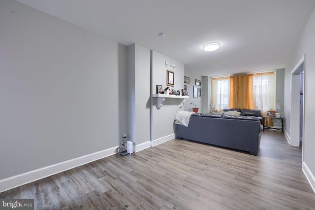 332 PERRY ST, Columbia, PA 17512