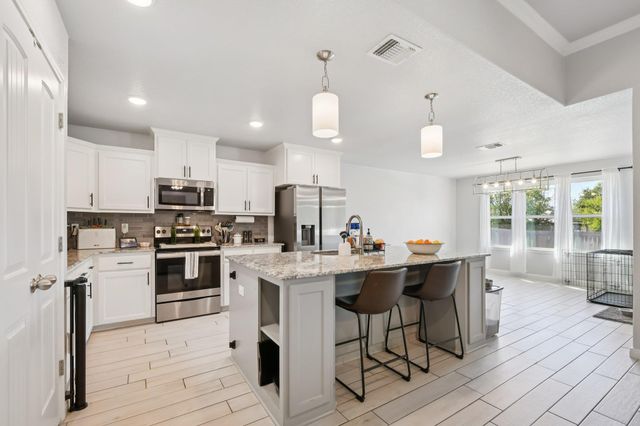 2594 Belle Hubbard TRL, Belton, TX 76513