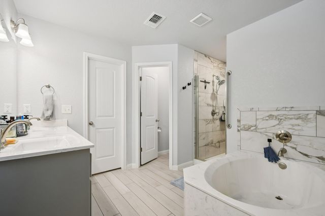 2594 Belle Hubbard TRL, Belton, TX 76513