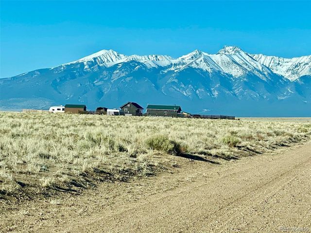 27028 Garo Park Dr, Blanca, CO 81123