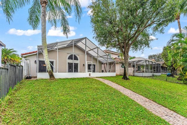 12119 Sunset Point Circle, Wellington, FL 33414