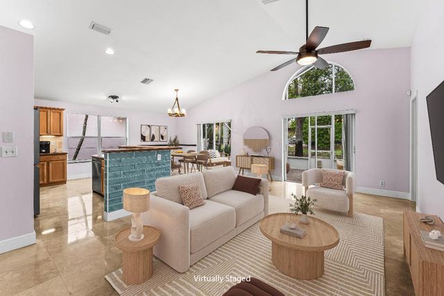 12119 Sunset Point Circle, Wellington, FL 33414