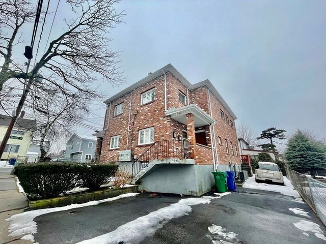29-31 Fayette Street 2, Newton, MA 02458