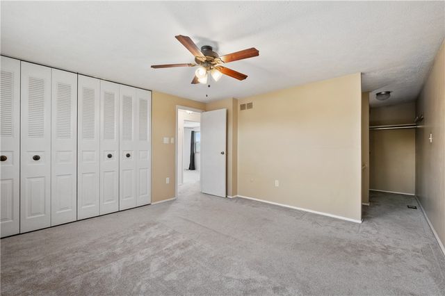 2203 Open Meadow Cir, South Fayette, PA 15017