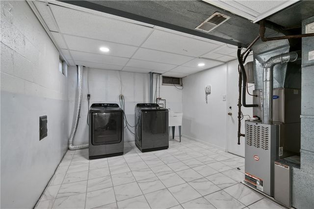 2203 Open Meadow Cir, South Fayette, PA 15017
