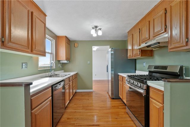 2203 Open Meadow Cir, South Fayette, PA 15017