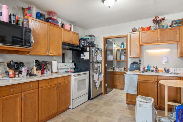 2010 Division STREET, East Troy, WI 53120