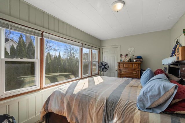 2010 Division STREET, East Troy, WI 53120