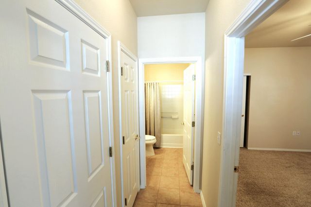 233 Bonham LOOP, Georgetown, TX 78633