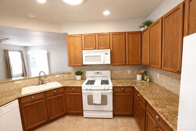 233 Bonham LOOP, Georgetown, TX 78633