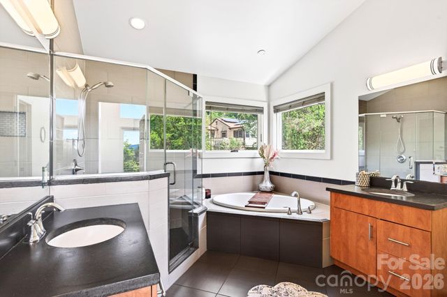 321 Barnard Avenue, Asheville, NC 28804