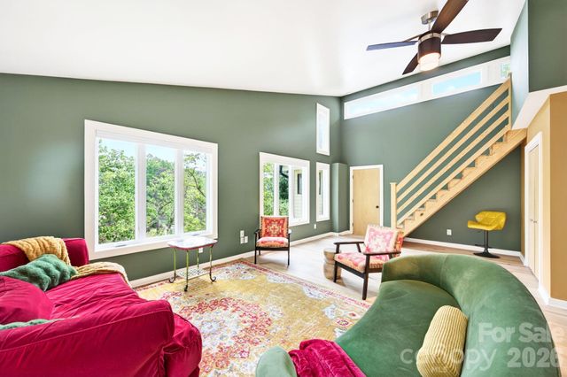 321 Barnard Avenue, Asheville, NC 28804