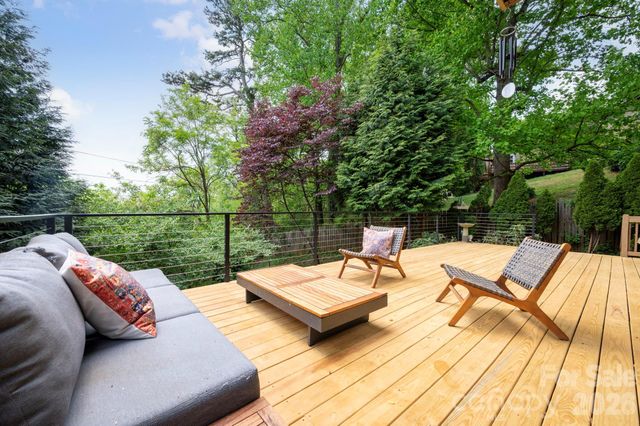 321 Barnard Avenue, Asheville, NC 28804