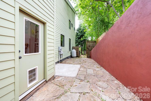 321 Barnard Avenue, Asheville, NC 28804