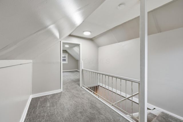 2288 Hiawatha Park Drive, Columbus, OH 43211