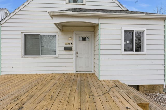 2288 Hiawatha Park Drive, Columbus, OH 43211