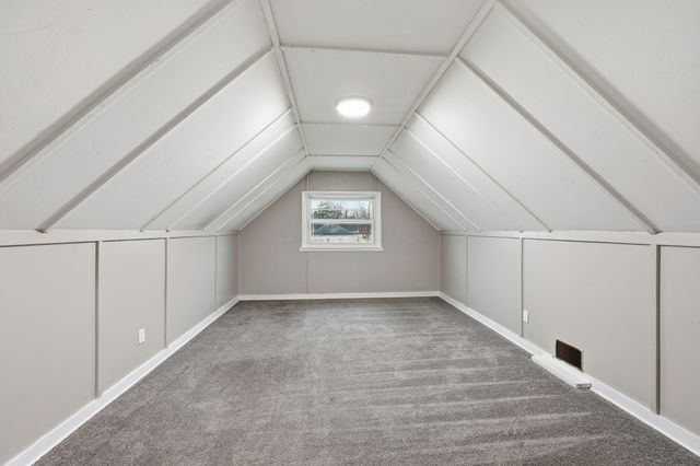 2288 Hiawatha Park Drive, Columbus, OH 43211