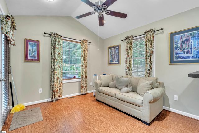 552 B S Buckhorn Road, Greenville, SC 29609
