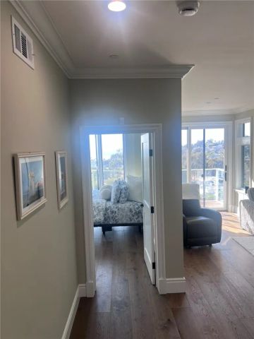 405 Blumont Street, Laguna Beach, CA 92651