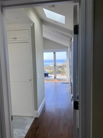 405 Blumont Street, Laguna Beach, CA 92651