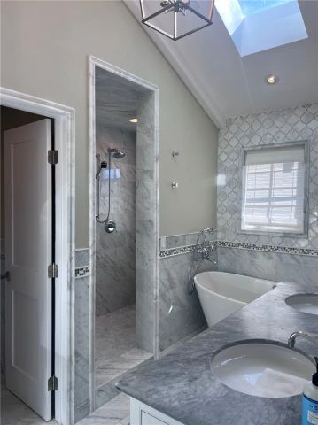 405 Blumont Street, Laguna Beach, CA 92651