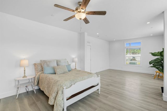 2080-82 Curtis, Vista, CA 92084