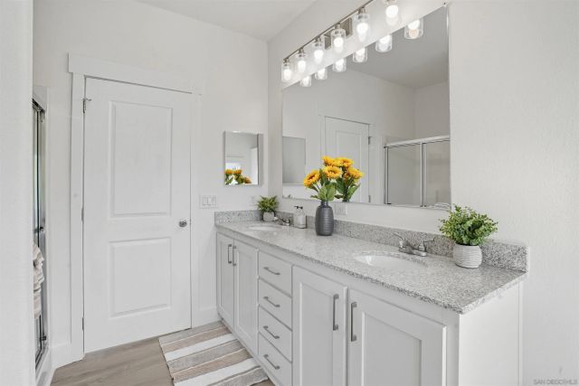 2080-82 Curtis, Vista, CA 92084