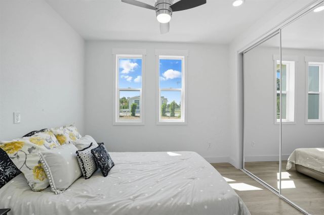 2080-82 Curtis, Vista, CA 92084