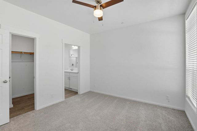 2080-82 Curtis, Vista, CA 92084