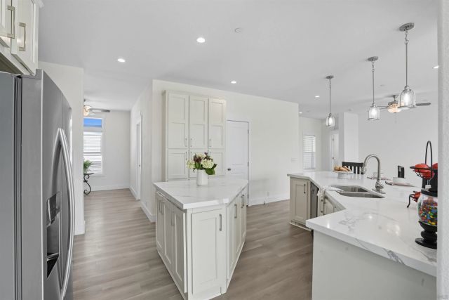 2080-82 Curtis, Vista, CA 92084