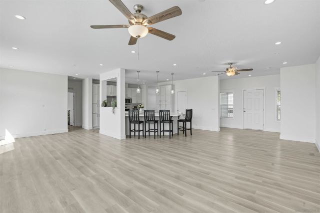 2080-82 Curtis, Vista, CA 92084