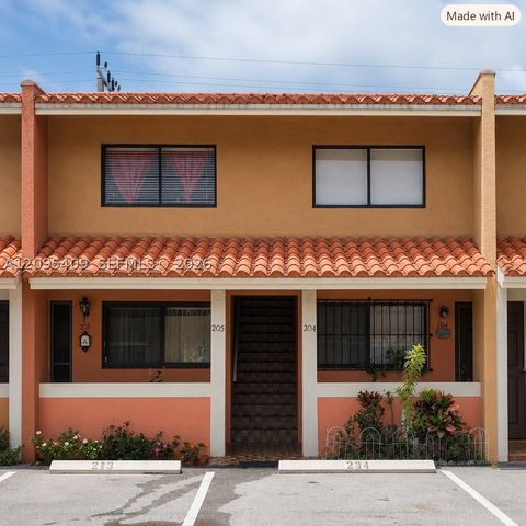 2710 W 60th Pl 204, Hialeah, FL 33016