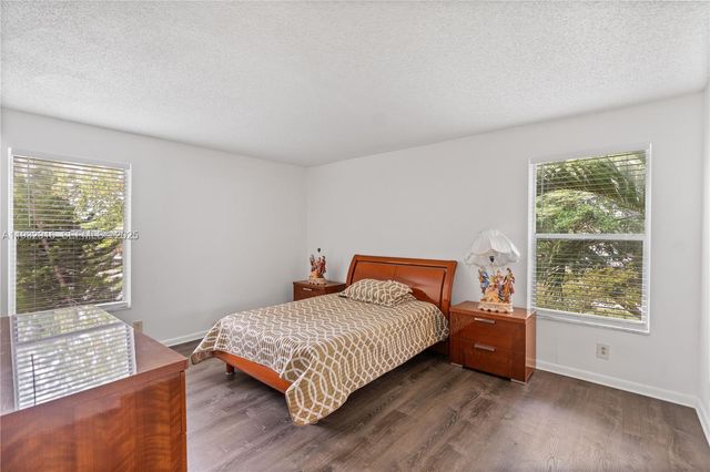 8400 Lagos De Campo Blvd 312, Tamarac, FL 33321