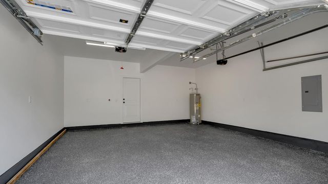 105 Chesterfield DR, Kingsland, TX 78639