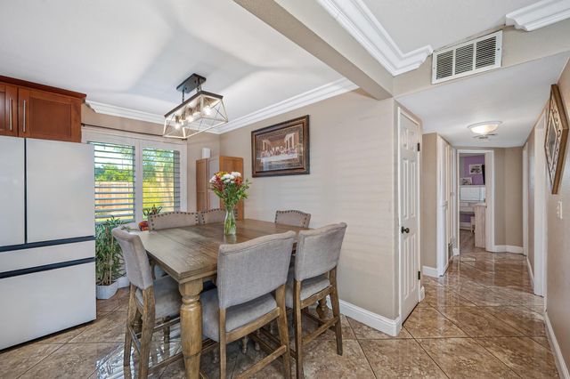 19095 N Augusta St, Woodbridge, CA 95258