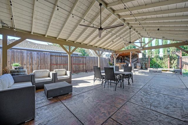 19095 N Augusta St, Woodbridge, CA 95258