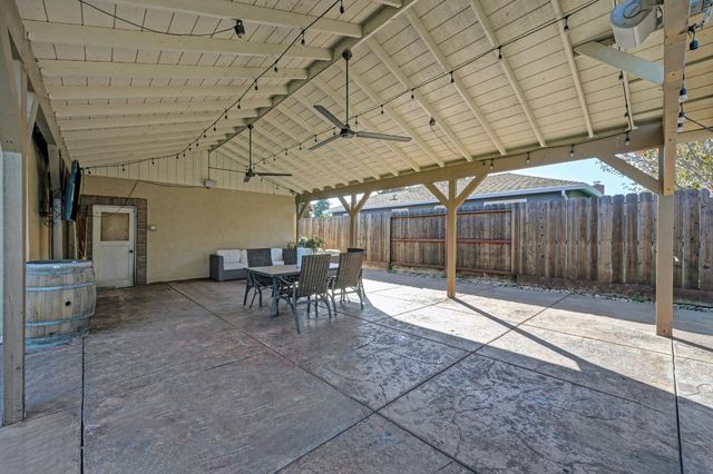 19095 N Augusta St, Woodbridge, CA 95258