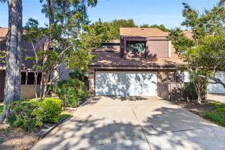 739 Oakwood Trail, Fort Worth, TX 76112